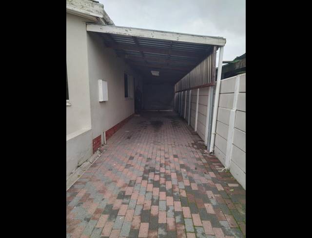 3 BEDROOM HOUSE FOR SALE IN SCOTTSVILLE
